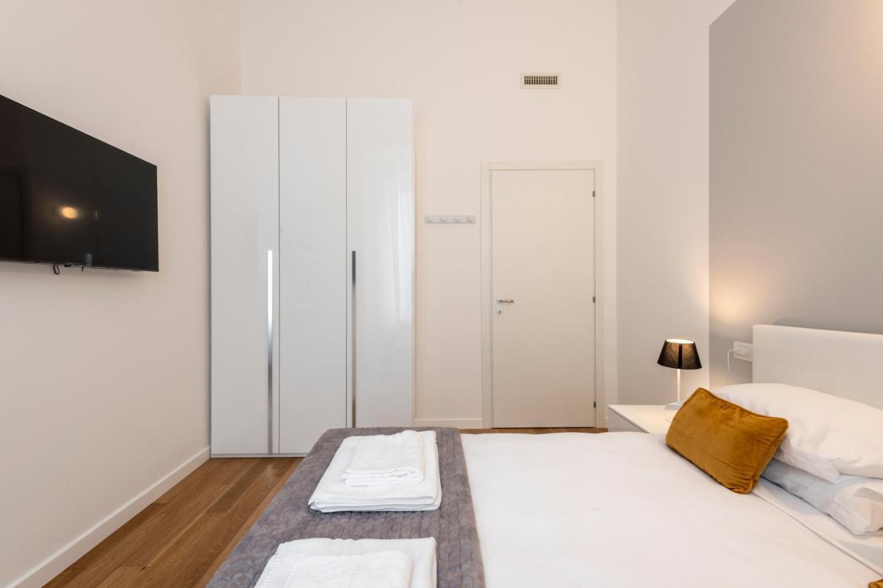 Milan Royal Suites - Centro Cadorna Экстерьер фото